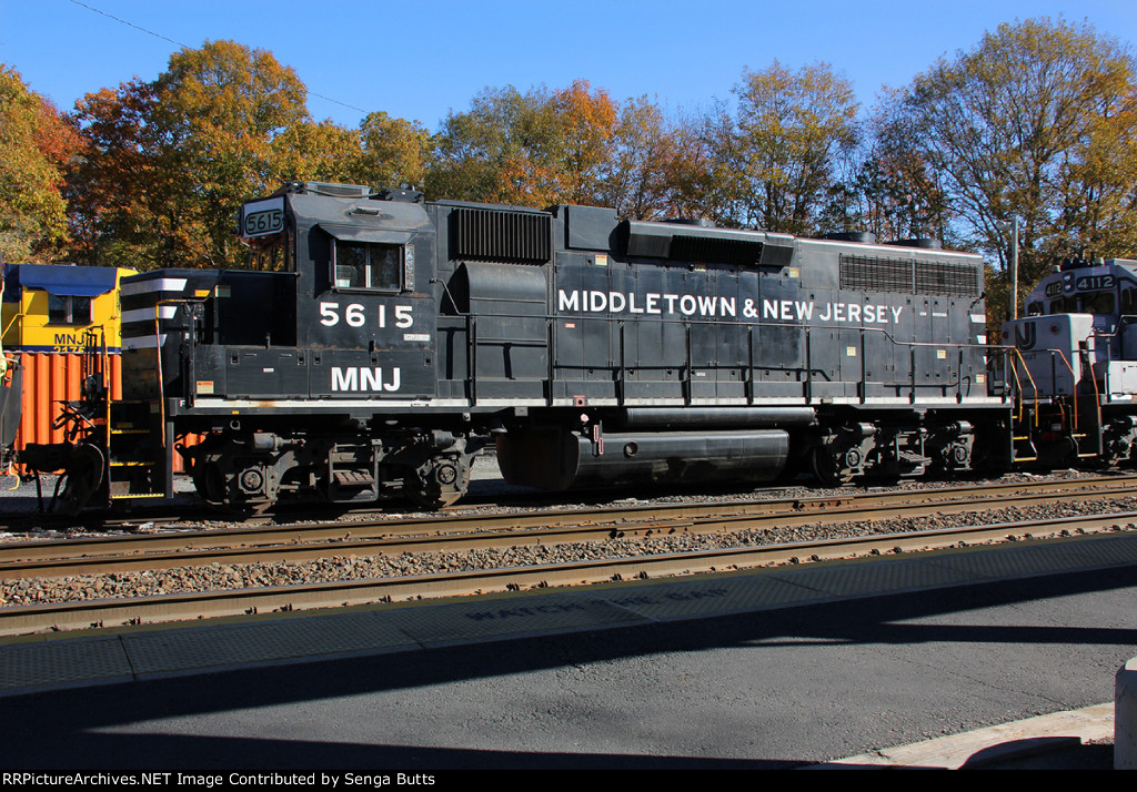 MNJ 5615